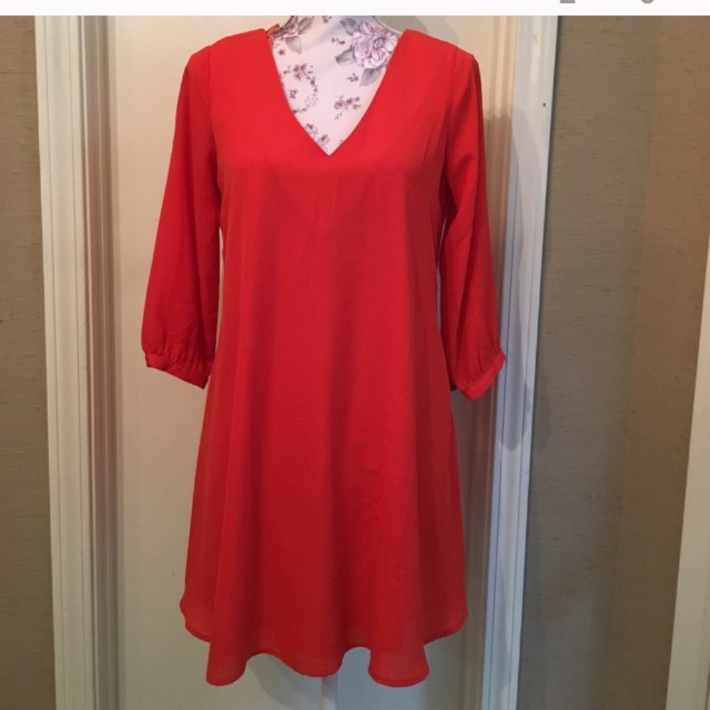 The perfect little red dress